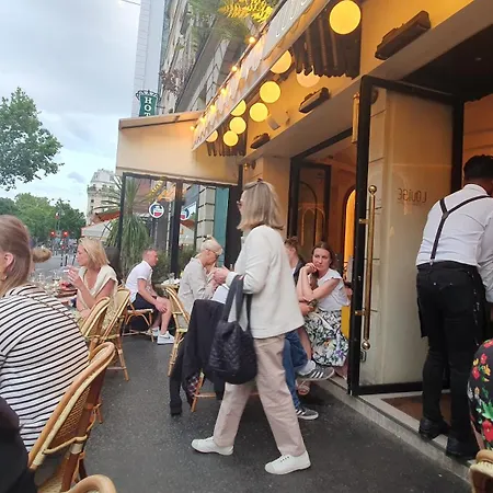Appartamento Gare Montparnasse, Center Paris, Close To Eiffel Tour Olympic Game Ticket , Front Metro *