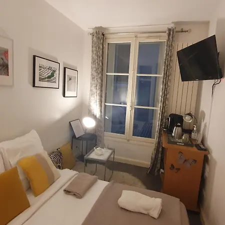 Gare Montparnasse, Center Paris, Close To Eiffel Tour Olympic Game Ticket , Front Metro Appartamento *