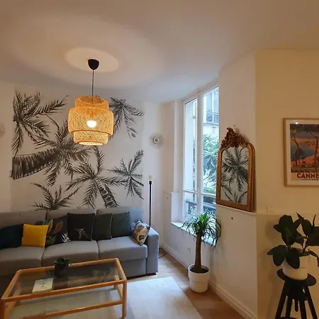 Appartamento Gare Montparnasse, Center Paris, Close To Eiffel Tour Olympic Game Ticket , Front Metro